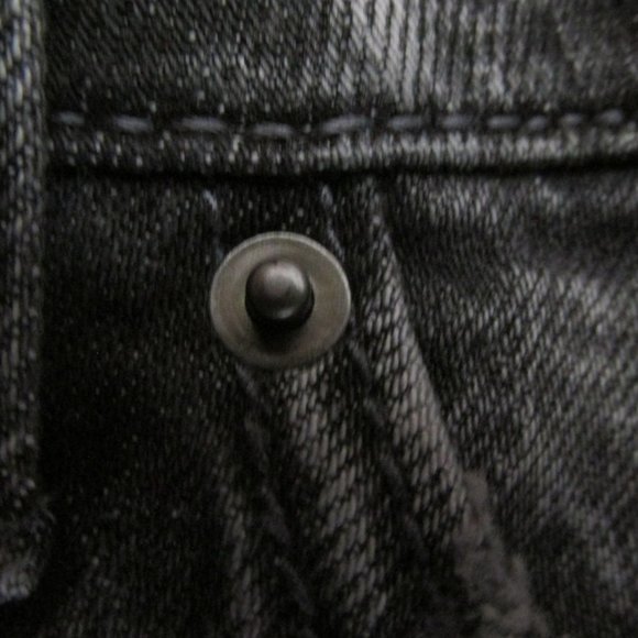 TIME & TRU WOMEN'S SIZE 18 CAPRIS JEANS GREY ACID WASHED DENIM HIGH RISE CROPPED - Picture 3 of 12